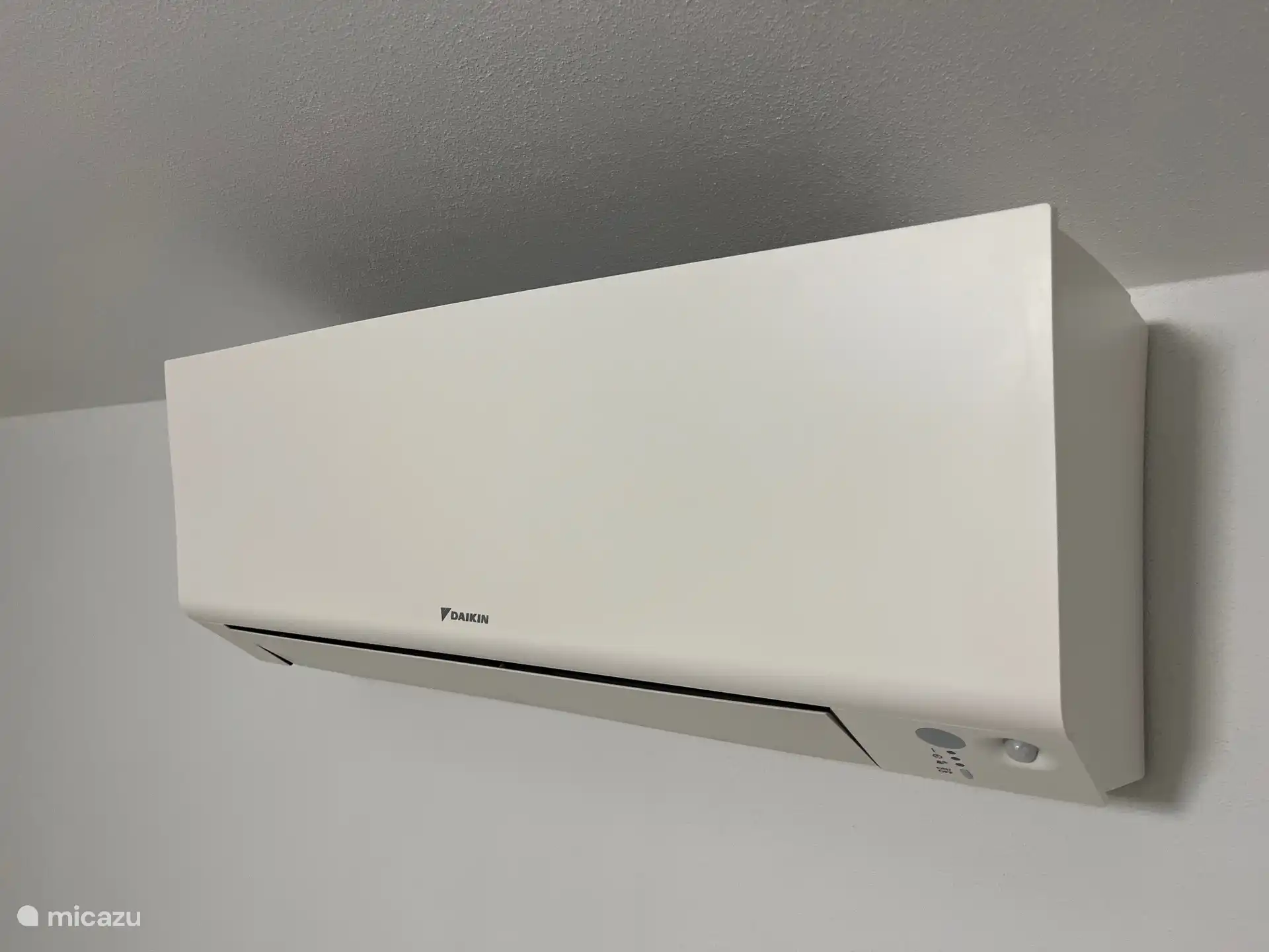 Die Zimmer verfügen über Diakin-Klimaanlagen (2024)