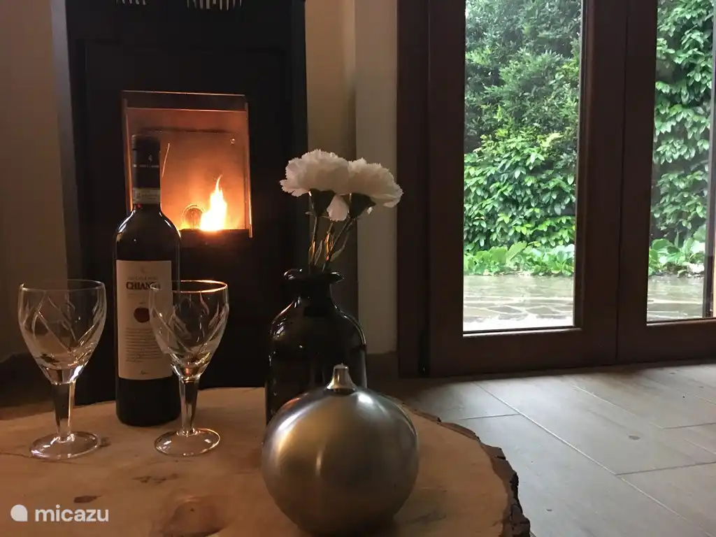 Romantisch vor dem Ofen