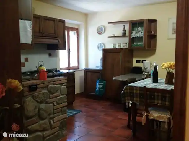 appartement huren in Italië, Toscane, Montaione – Magnolia Keuken, van alle gemakken voorzien