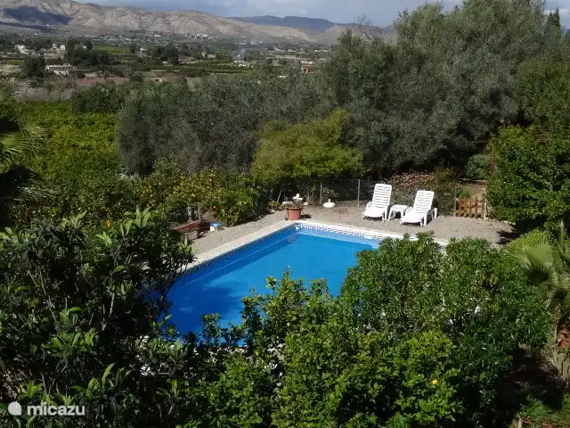 Casa Amigo en España, Valencia, Pedralba  - casa vacacional Vista desde la terraza 1 y 2