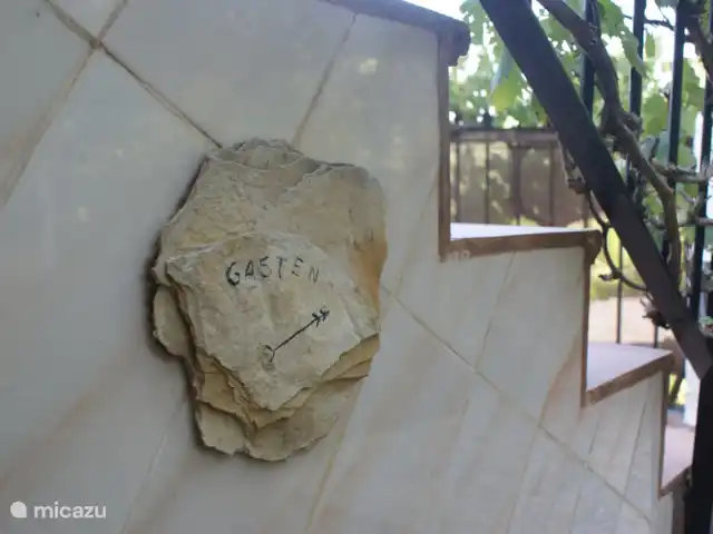Casa Amigo en España, Valencia, Pedralba  - casa vacacional escaleras a la casa
