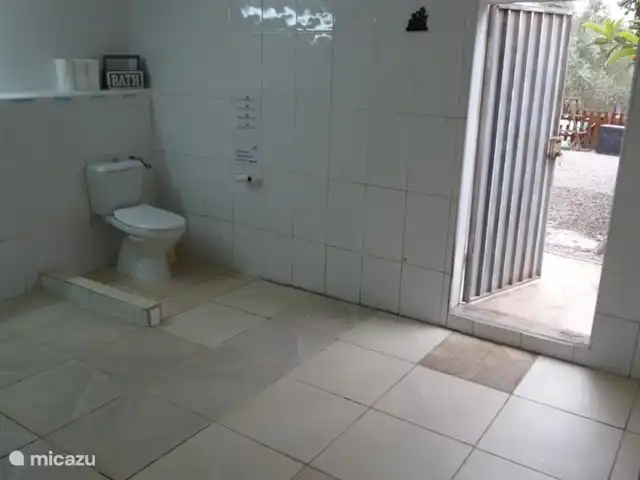 Casa Amigo en España, Valencia, Pedralba  - casa vacacional el segundo baño