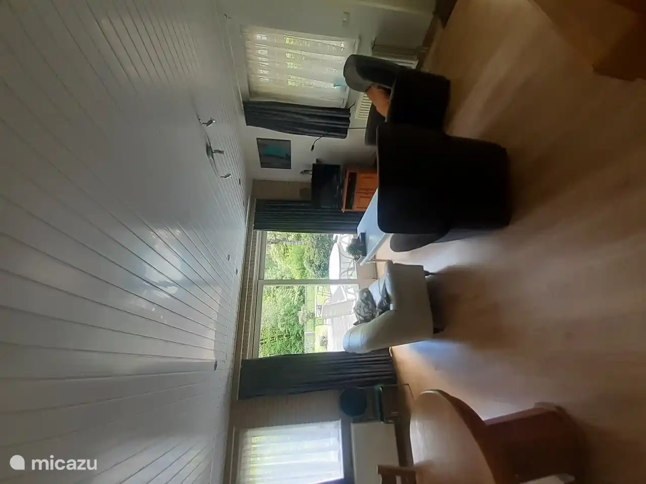 sliding doors to the garden