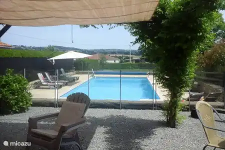 Vakantiehuis Frankrijk, Vendée, Loge-Fougereuse gîte / cottage Maison La Chenille Zwembad
