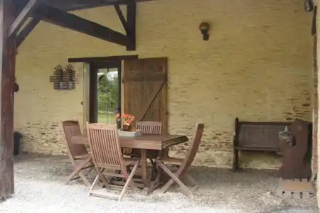 Vakantiehuis Frankrijk, Vendée, Loge-Fougereuse gîte / cottage Maison La Chenille Terras