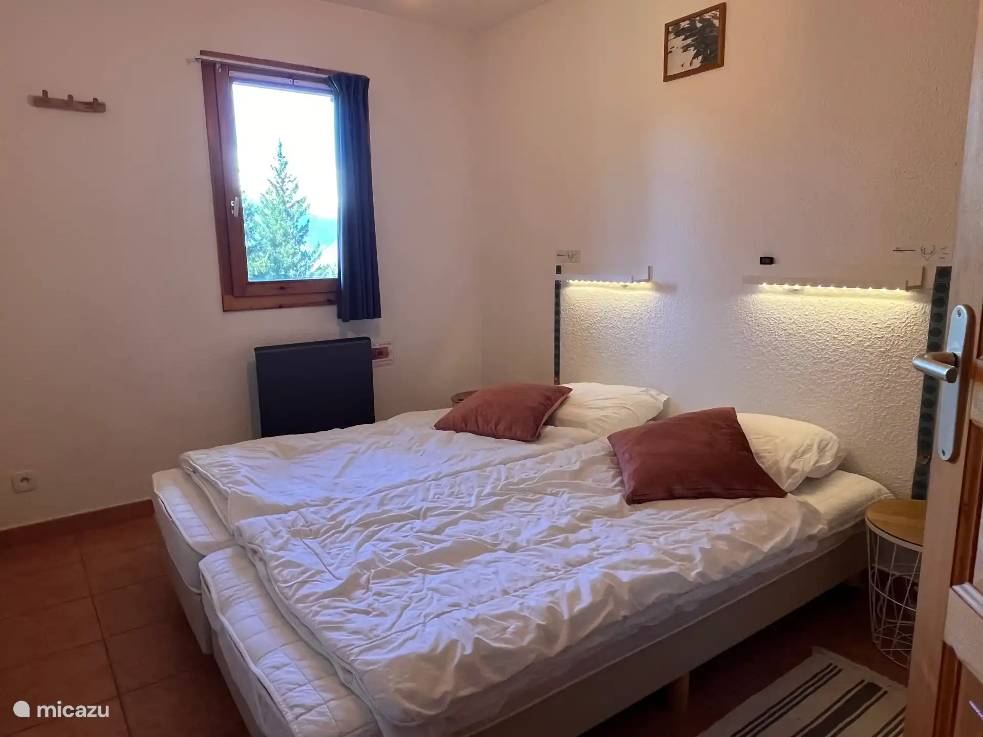 Schlafzimmer 2 im Erdgeschoss mit 2 Einzelbetten 