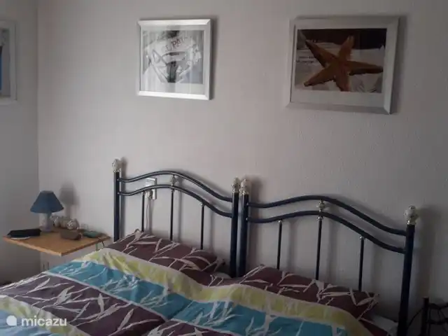 Villa des Vendanges en Francia, Hérault, Prades-sur-Vernazobre - villa Habitación 1 con vista a la piscina