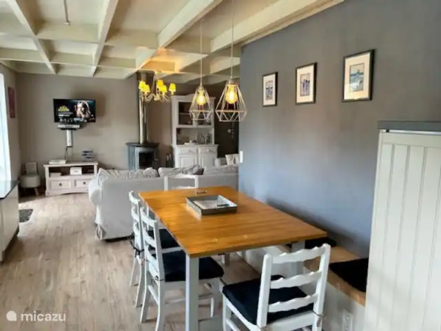 Duinhoek 70 en Bélgica, Costa Belga, De Panne - casa vacacional Comedor para 6p
