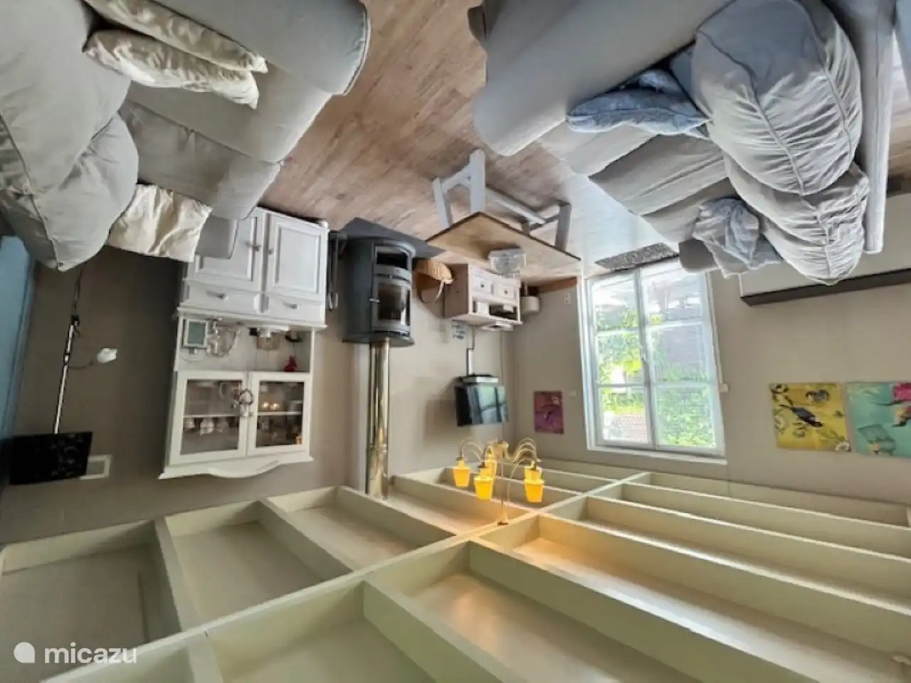 Sala de estar con estufa de leña, Smart TV, Wifi, asientos cómodos