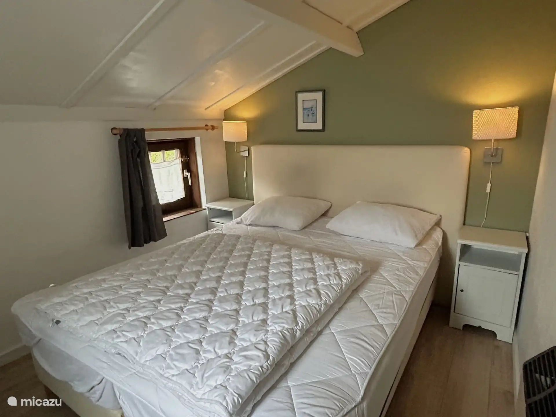 Dormitorio 1 con cama Queen size con somier (cama de 1,60m-2m)