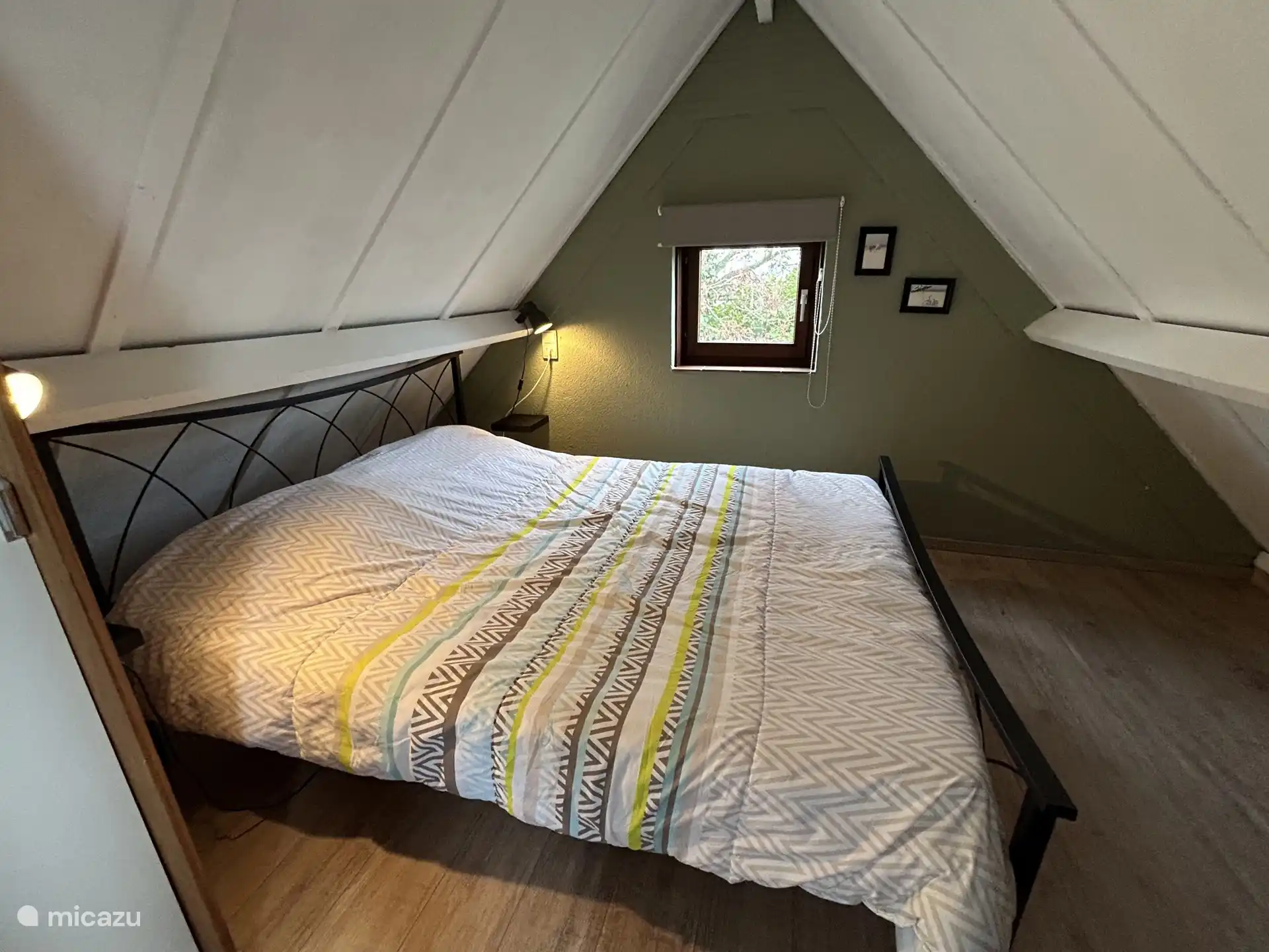 Dormitorio 2 con cama Queen