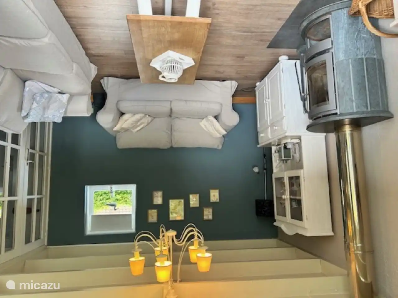 Sala de estar con estufa de leña, Smart TV, Wifi, asientos cómodos