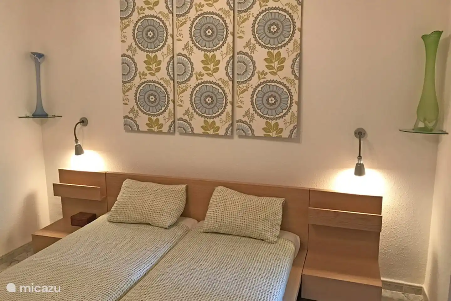 Hauptschlafzimmer mit eigenem Bad Zentralheizung vorhanden