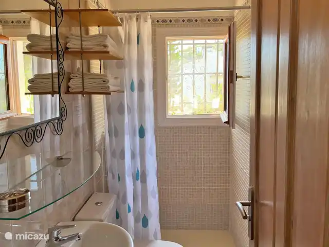 Location de Vacances Espagne, Costa Blanca, Dénia, villa - Maison Miguel 2ème salle de bain