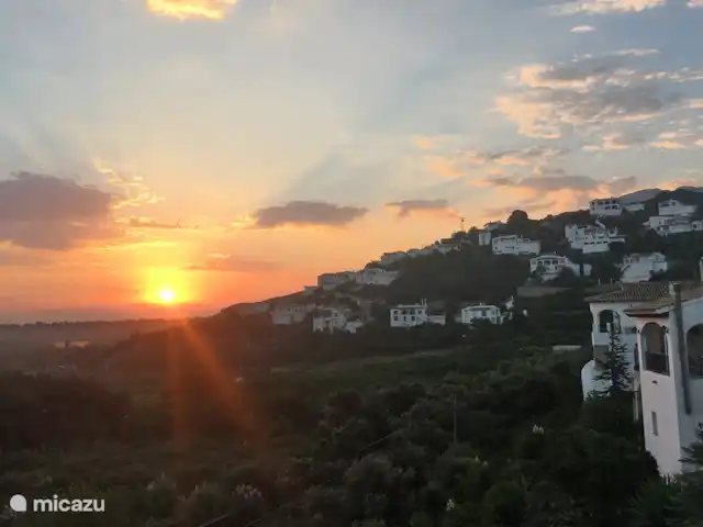 Location de Vacances Espagne, Costa Blanca, Dénia, villa - Maison Miguel Lever du soleil, quel beau début de journée.