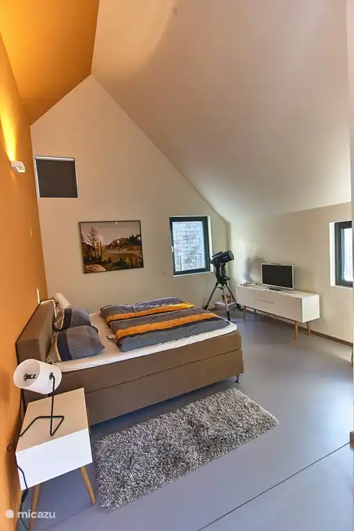 Espace invités avec salle de bain attenante