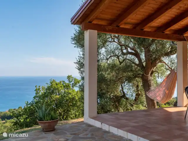 Verricchi Pantano | Italie, Campanie, Ispani - maison de vacances Terrasse côté est, vue mer