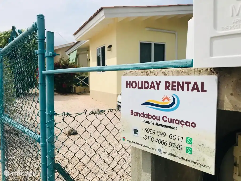 Bandabou Curacao Springbrunnen mieten