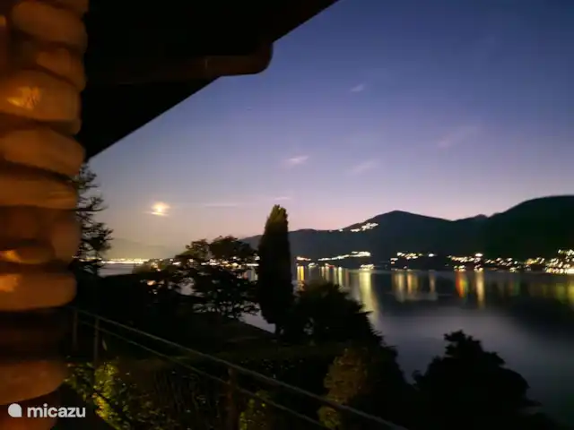 Casa Manuela | Italie, Lad Majeur, Porto Valtravaglia - maison de vacances Vue sur le côté sud la nuit