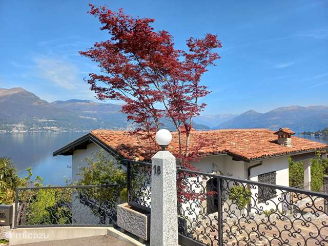 Holiday home in Italy, Lake Maggiore, Porto Valtravaglia - holiday house Casa Manuela