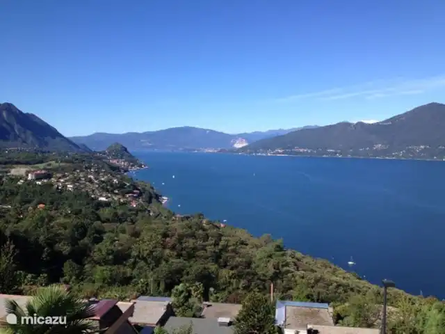 Casa Manuela | Italie, Lad Majeur, Porto Valtravaglia - maison de vacances vue sur le lac depuis Brezzo di Bedero, à environ 10 minutes en voiture de la maison