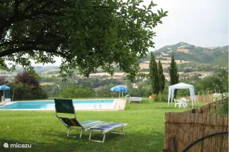 Vakantiehuis Italië, Marche, Acqualagna boerderij Vakantiehuis Ca Maggio Nuovo Vakantiehuis Italië, Marche, Acqualagna boerderij Vakantiehuis Ca Maggio Nuovo