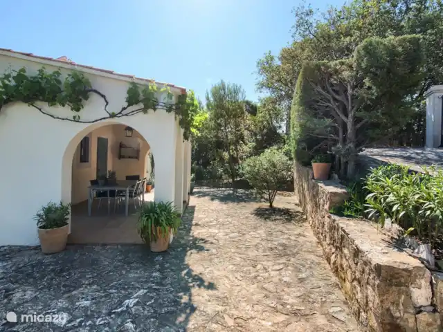 villa huren in Spanje, Costa Brava, Begur – Villa Ella - Begur Achterterras