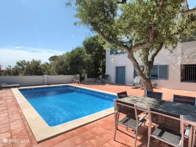 villa huren in Spanje, Costa Brava, Begur – Villa Ella - Begur Terras en zwembad