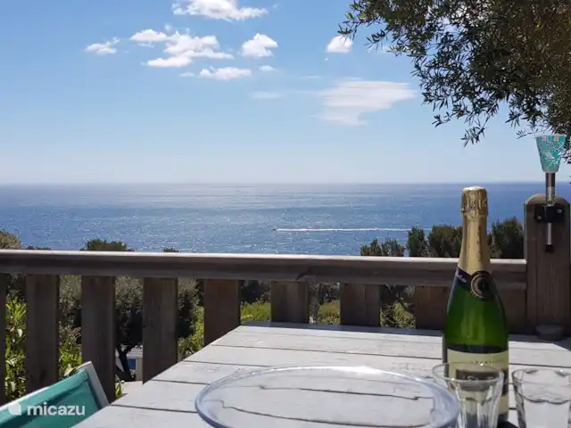 Mobilhome Saint Raphael Cote D Azur | France, Côte d'Azur, Boulouris - mobil-home nourriture vue mer