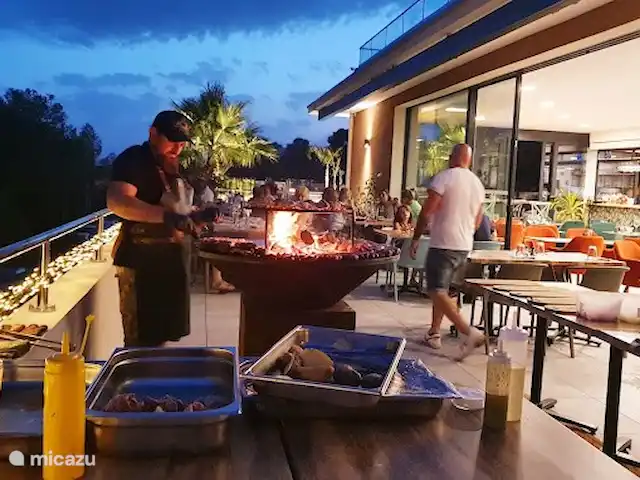 Mobilhome Saint Raphael Cote D Azur | France, Côte d'Azur, Boulouris - mobil-home Soirées d'animation