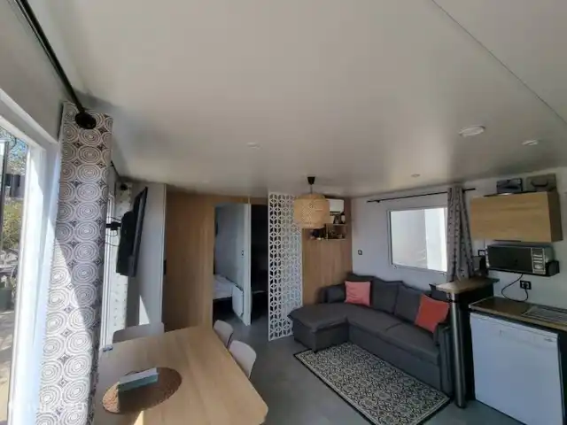 Mobilhome Saint Raphael Cote D Azur | France, Côte d'Azur, Boulouris - mobil-home Coin salon avec canapé d'angle et climatisation