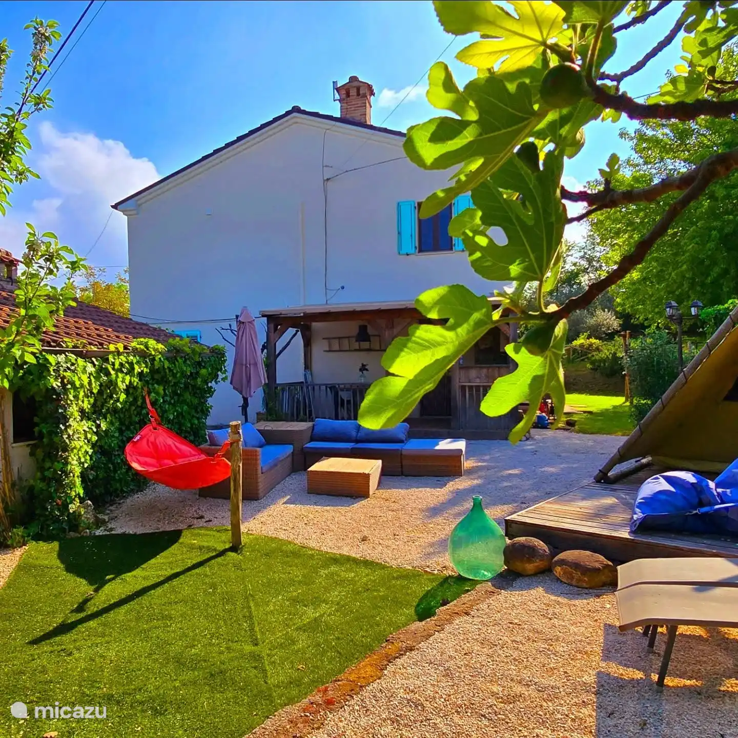 Blick auf Noce vom privaten Garten aus