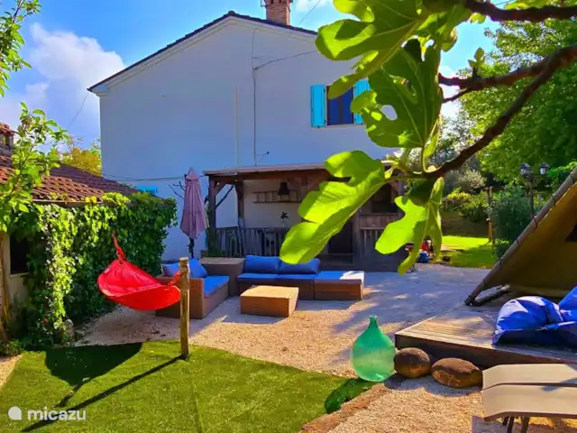 A Casa Cingoli Noce | Italie, Marche, Cingoli - appartement Vue de Noce depuis le jardin privé