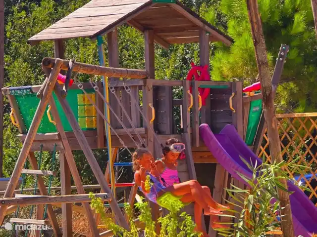 A Casa Cingoli Noce | Italie, Marche, Cingoli - appartement Séchez-vous sur la balançoire entre les baignades