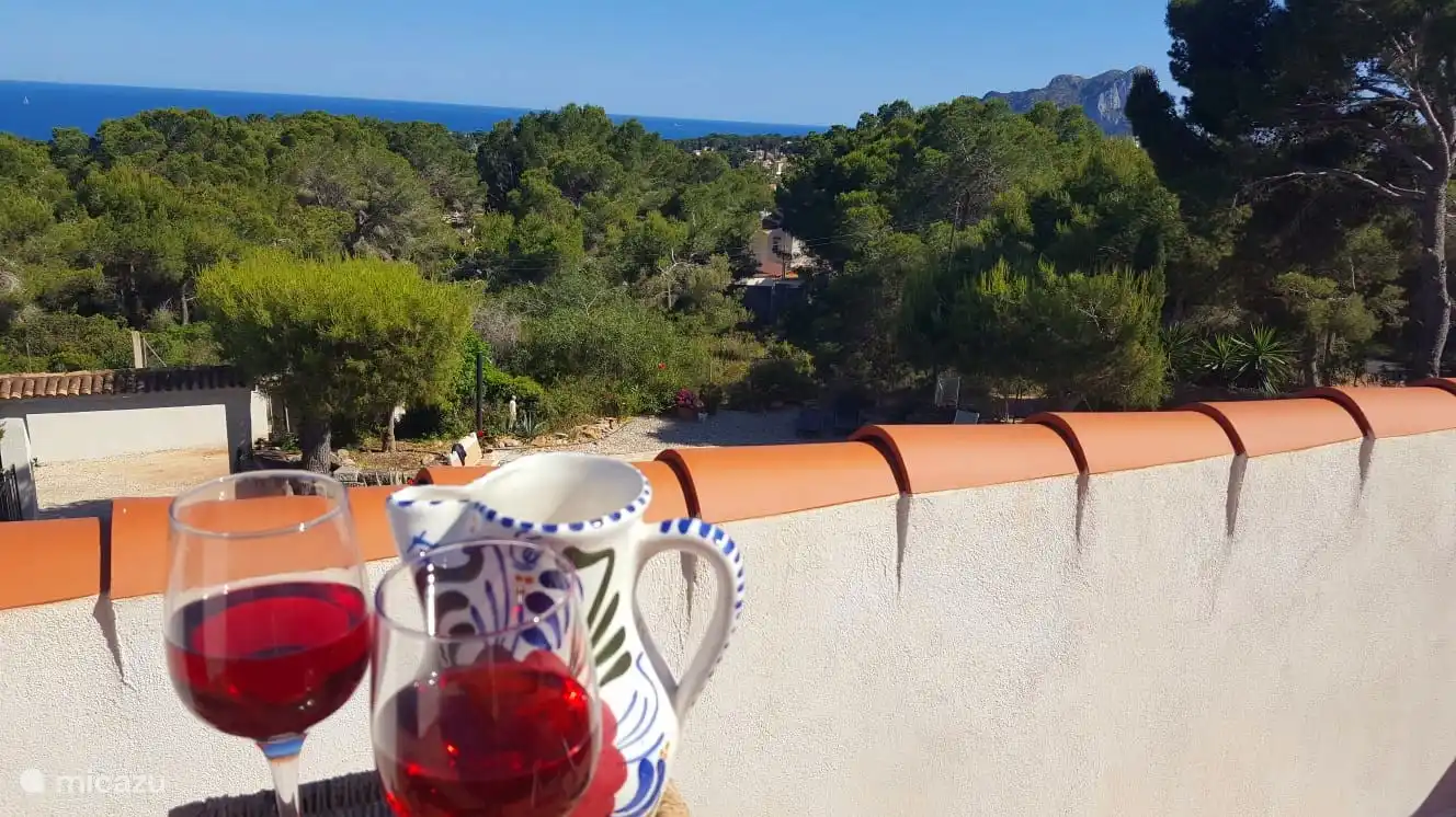 a late drink on the roof terrace