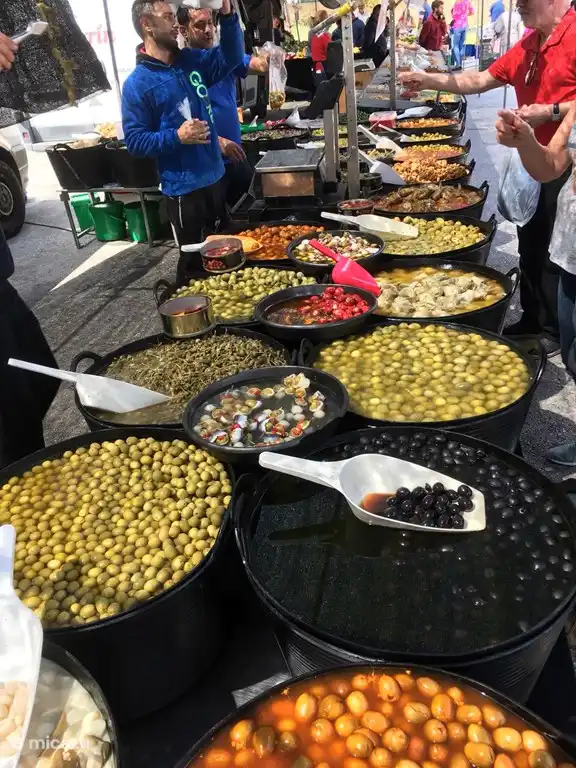 market moraira every friday