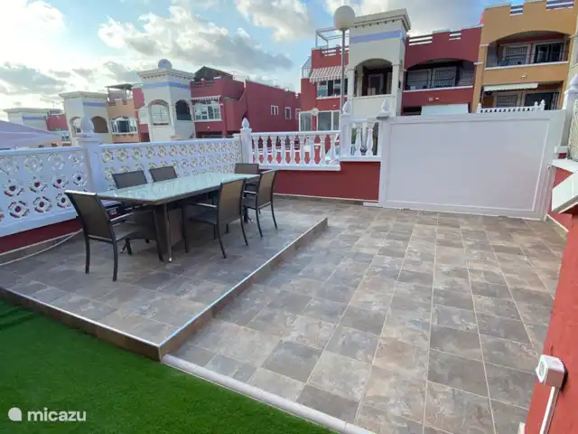 appartement huren in Spanje, Costa Blanca, Torrevieja – Casa Batala Parkeren op eigen terrein