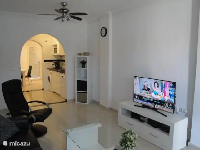 appartement huren in Spanje, Costa Blanca, Torrevieja – Casa Batala TV met internationale zenders