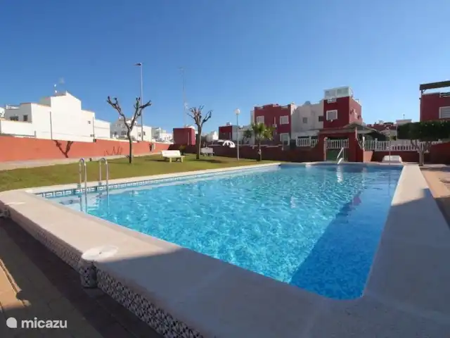 appartement huren in Spanje, Costa Blanca, Torrevieja – Casa Batala zwembad