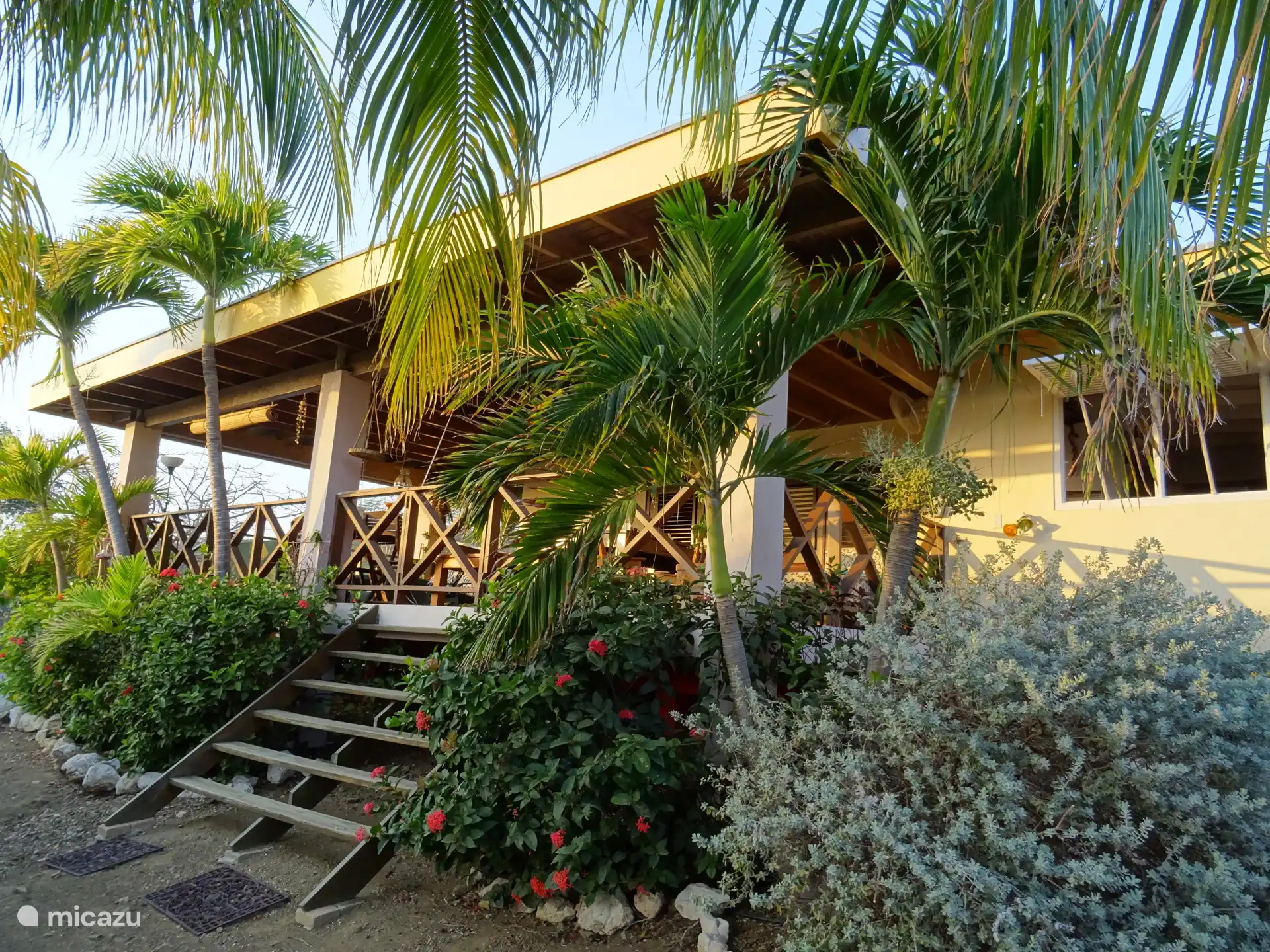 villa huren in Curaçao, Curacao-Midden, Piscadera – Uw tropenvilla Witte Raaf