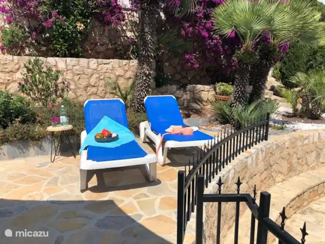 El Xoriguer en España, Costa Blanca, Altea - villa terraza de la piscina, caja fuerte para niños