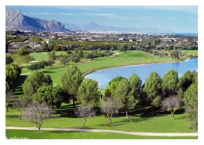 La Sella Golf Resort 27 Holes, 3 km van casa Joel.