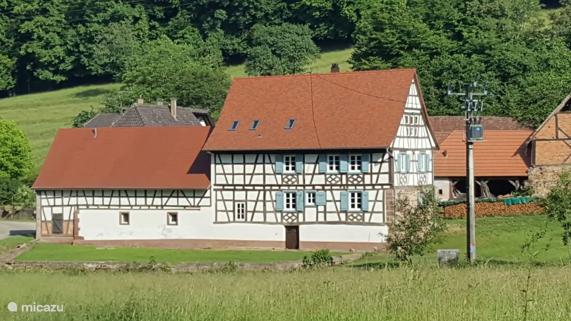 Ziegelhütte, boulangerie. Les vendredis et samedis, du pain cuit au four à bois.