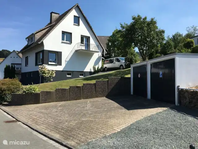 Casa Am Kreuzberg en Alemania, Sauerland, Niedersfeld - Winterberg - casa vacacional casa con estacionamiento
