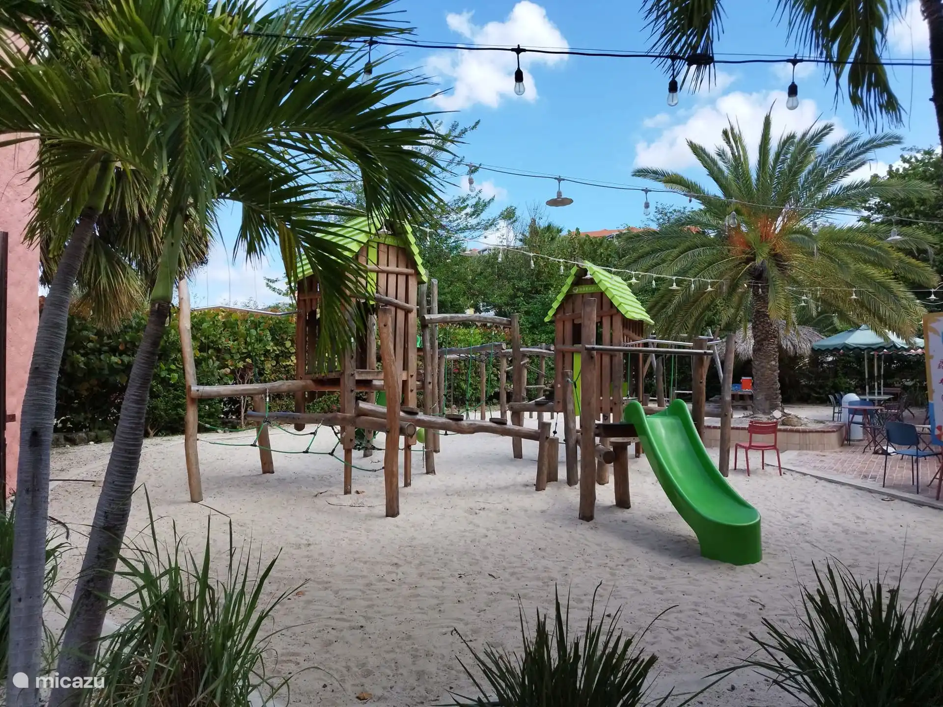 speeltuin bij het strand