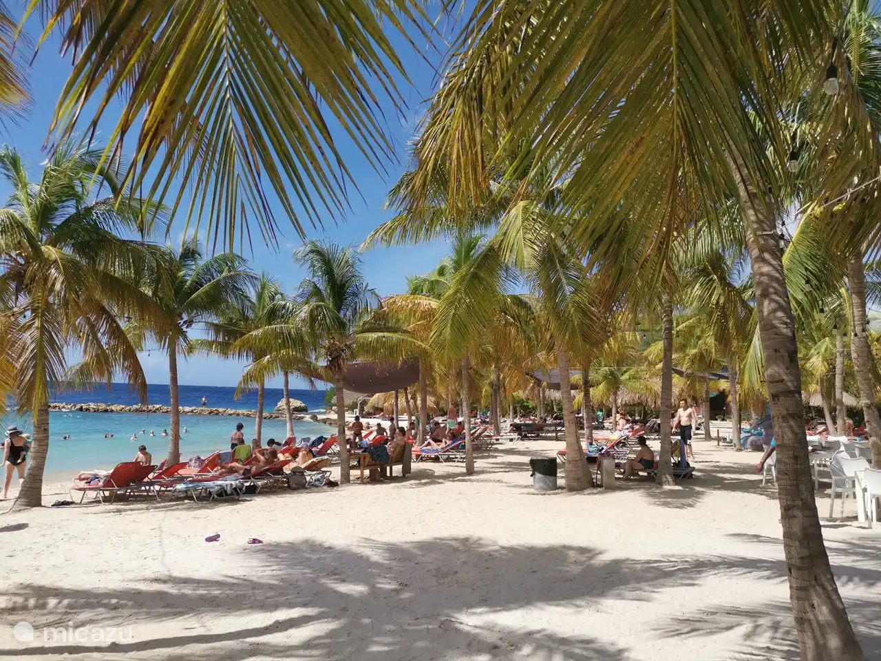 Blue Bay Beach, gratis toegankelijk voor onze gasten