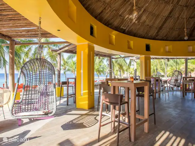 Blue Bay Zeezicht Appartement huren in Curaçao, Curacao-Midden, Blue Bay - appartement Blue Bay Beach Bar