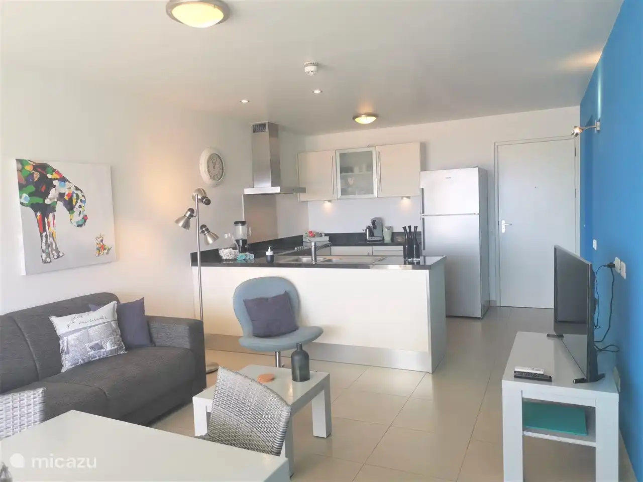 woonkamer met open keuken