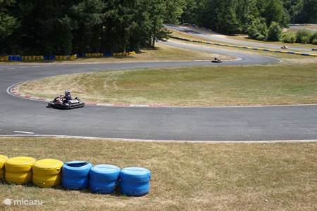 Karting on outdoor circuit