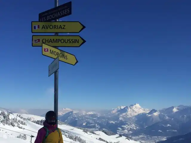Le Charme - 250 metros de las pistas en Suiza, Valais, Morgins - apartamento 650 km de pistas
